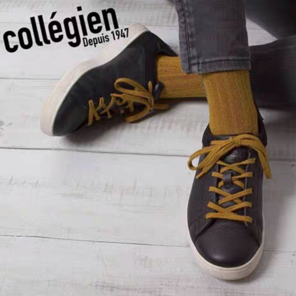 NWT Collegien Victoire Glitter Ribbed Crew Socks With Shoelace